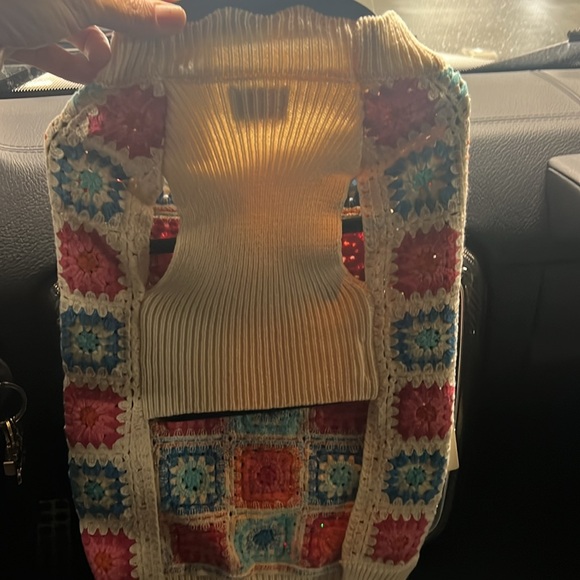 Rachel Zoe Pet Granny Square Sweater NWT - Picture 4 of 4